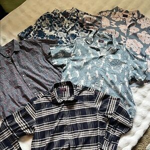 UNTUCKit Men's Mixed Casual Button-Downs in Navy, Blue & Pink Prints.